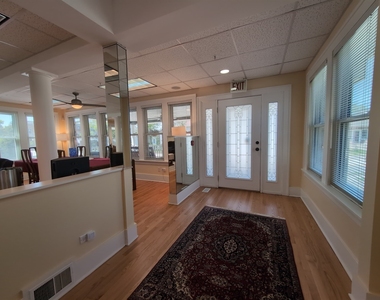 417 N Hough Street - Photo Thumbnail 21