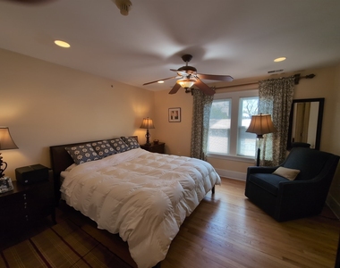 417 N Hough Street - Photo Thumbnail 14