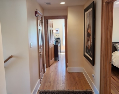 417 N Hough Street - Photo Thumbnail 9