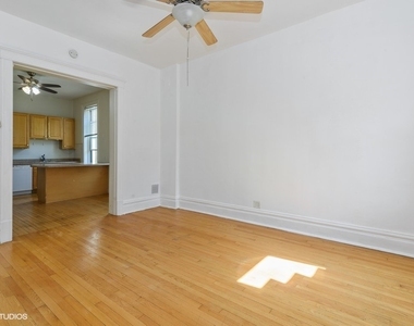 1939 W Thomas Street - Photo Thumbnail 2