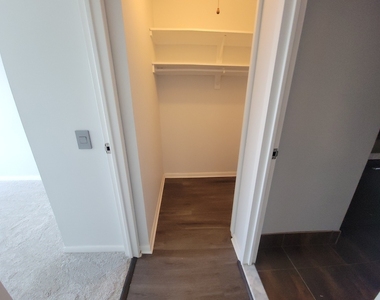 5415 N Sheridan Road - Photo Thumbnail 21
