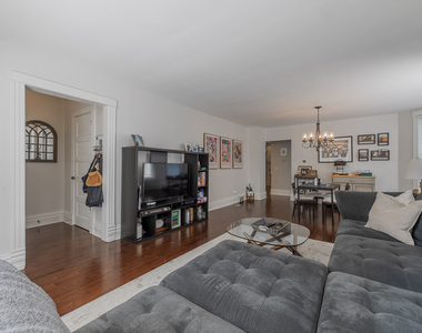 25 S 6th Avenue - Photo Thumbnail 1