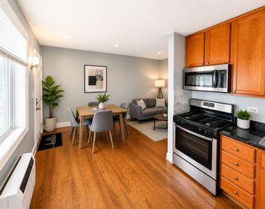 323 N Princeton Avenue - Photo Thumbnail 3