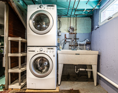 6611 W Foster Avenue - Photo Thumbnail 33