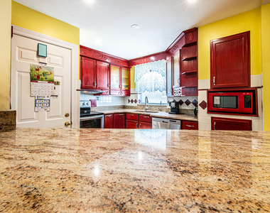 6611 W Foster Avenue - Photo Thumbnail 5
