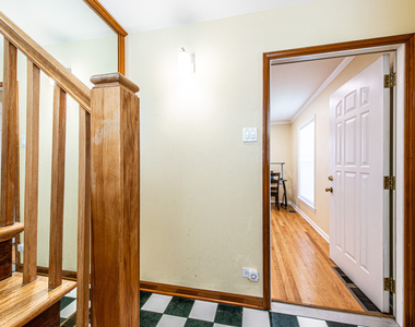6611 W Foster Avenue - Photo Thumbnail 17