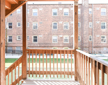4708 N Racine Avenue - Photo Thumbnail 18