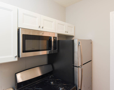 4708 N Racine Avenue - Photo Thumbnail 1