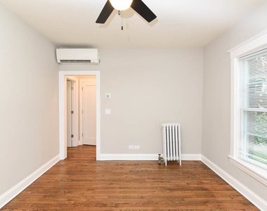 4708 N Racine Avenue - Photo Thumbnail 5