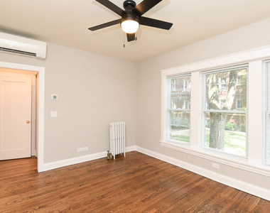 4708 N Racine Avenue - Photo Thumbnail 4