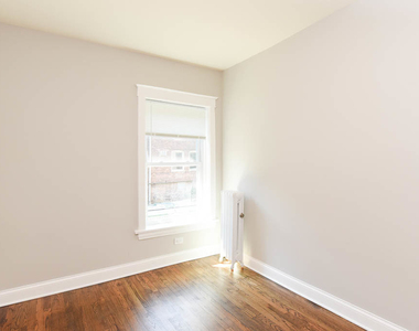 4708 N Racine Avenue - Photo Thumbnail 10