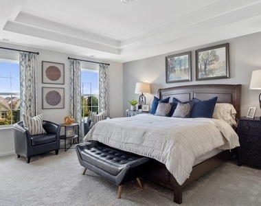 2724 Fieldcrest Drive - Photo Thumbnail 11