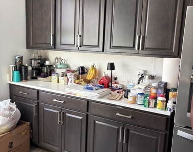 2724 Fieldcrest Drive - Photo Thumbnail 8
