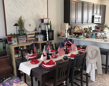 2724 Fieldcrest Drive - Photo Thumbnail 4