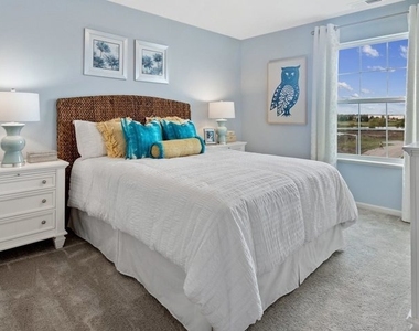 2724 Fieldcrest Drive - Photo Thumbnail 13