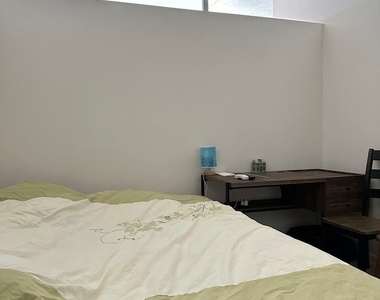 235 W Van Buren Street - Photo Thumbnail 6