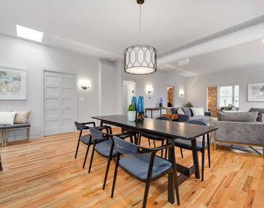 1742 N Winchester Avenue - Photo Thumbnail 6