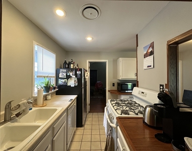 37 S Heather Drive - Photo Thumbnail 3