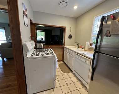 37 S Heather Drive - Photo Thumbnail 4