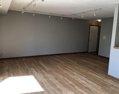 1056 Ashley Court - Photo Thumbnail 1