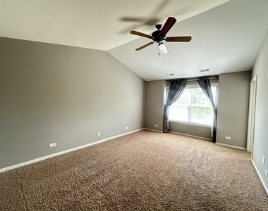 789 Lewisburg Lane - Photo Thumbnail 7