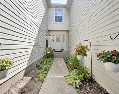 2164 Seaver Lane - Photo Thumbnail 1