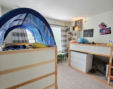 3359 Kentshire Circle - Photo Thumbnail 12