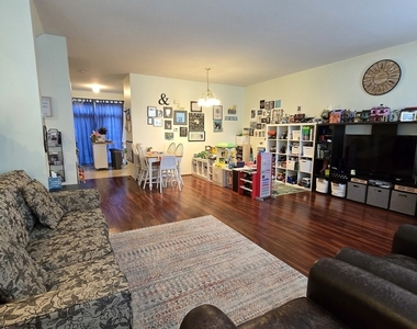 3359 Kentshire Circle - Photo Thumbnail 3