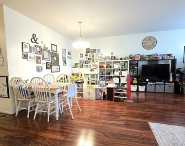 3359 Kentshire Circle - Photo Thumbnail 1