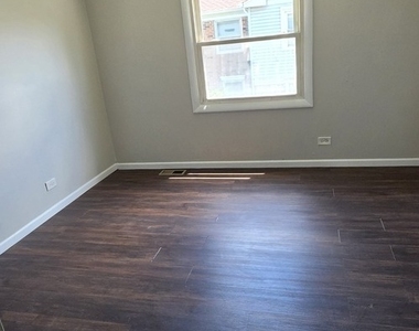 4093 Quincy Court - Photo Thumbnail 7