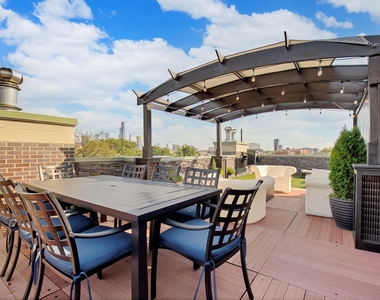 1500 W Huron Street - Photo Thumbnail 20
