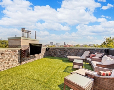 1500 W Huron Street - Photo Thumbnail 23