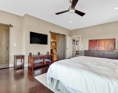 1500 W Huron Street - Photo Thumbnail 10