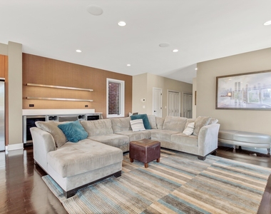 1500 W Huron Street - Photo Thumbnail 19