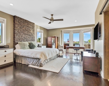 1500 W Huron Street - Photo Thumbnail 9