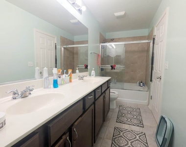 599 Treble Lane - Photo Thumbnail 7