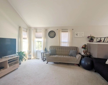 599 Treble Lane - Photo Thumbnail 6