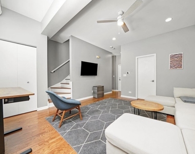 2231 N Lister Avenue - Photo Thumbnail 7