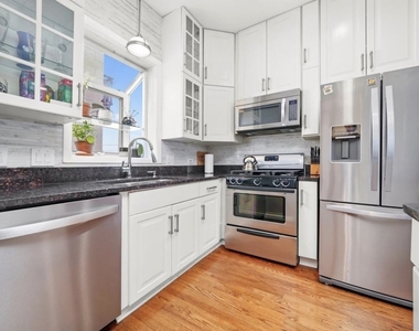 2231 N Lister Avenue - Photo Thumbnail 6