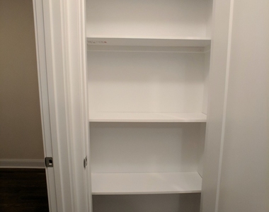 2645 N Spaulding Avenue - Photo Thumbnail 12