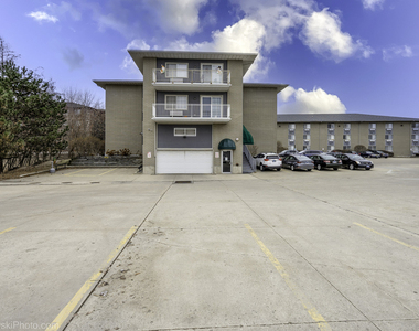 3305 Sunset Avenue - Photo Thumbnail 2