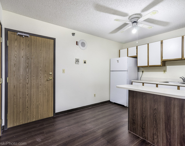3305 Sunset Avenue - Photo Thumbnail 7