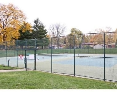 1605 E Central Road - Photo Thumbnail 11