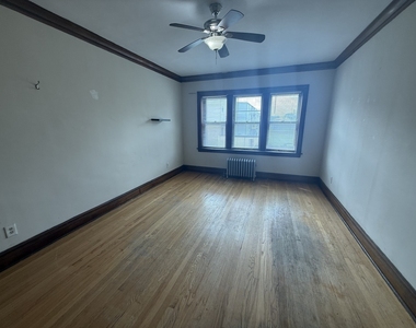 6833 21st Street - Photo Thumbnail 2