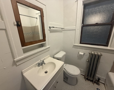 6833 21st Street - Photo Thumbnail 8