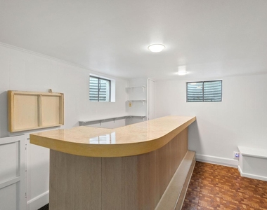 818 Leahy Circle - Photo Thumbnail 24