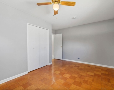 818 Leahy Circle - Photo Thumbnail 7