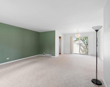 818 Leahy Circle - Photo Thumbnail 25