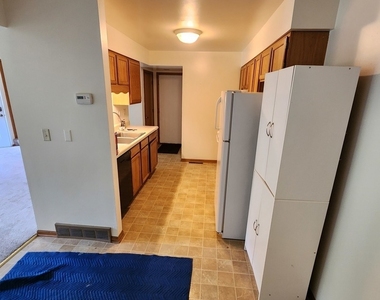 765 Washington Street - Photo Thumbnail 3