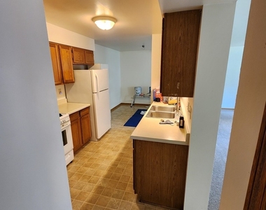 765 Washington Street - Photo Thumbnail 4